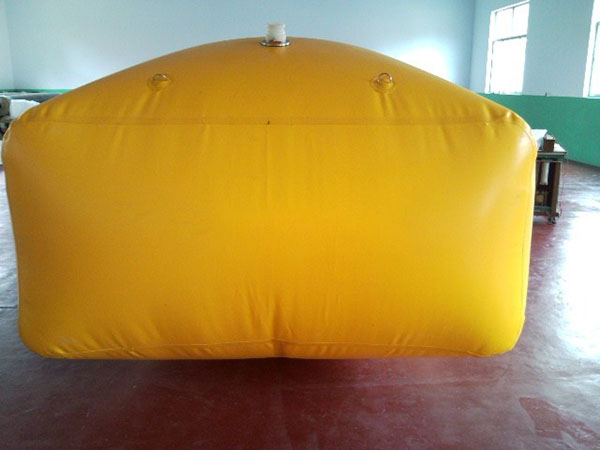 pvc強(qiáng)力夾網(wǎng)布中轉(zhuǎn)水囊好不好