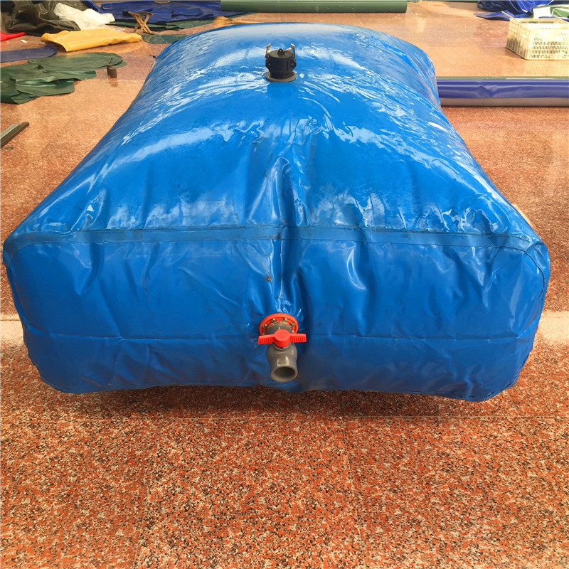 簡(jiǎn)易車(chē)載水囊的作用和用途