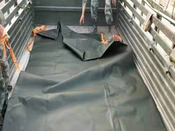 軍用軟體水袋容量（source軍用水袋）