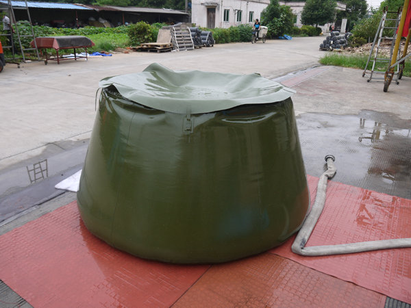 塑料軟體儲(chǔ)水罐安裝視頻