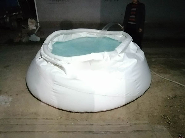 移動(dòng)軟體儲(chǔ)水罐大約多少錢(qián)