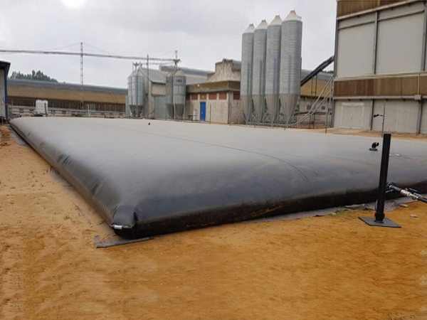 手提便攜式軟油囊使用說明