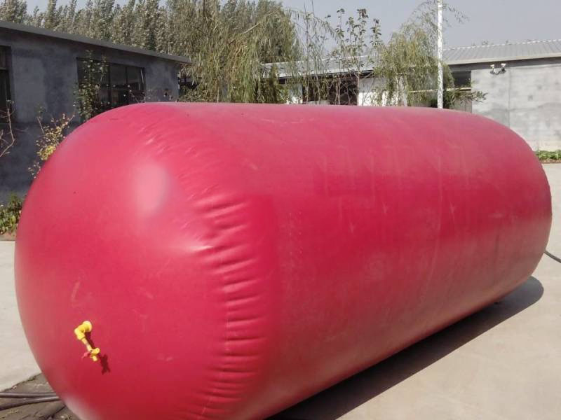 農(nóng)村沼氣池的優(yōu)缺點（軟體沼氣池在農(nóng)村利與弊）