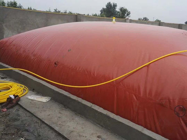 養(yǎng)殖場(chǎng)沼氣池